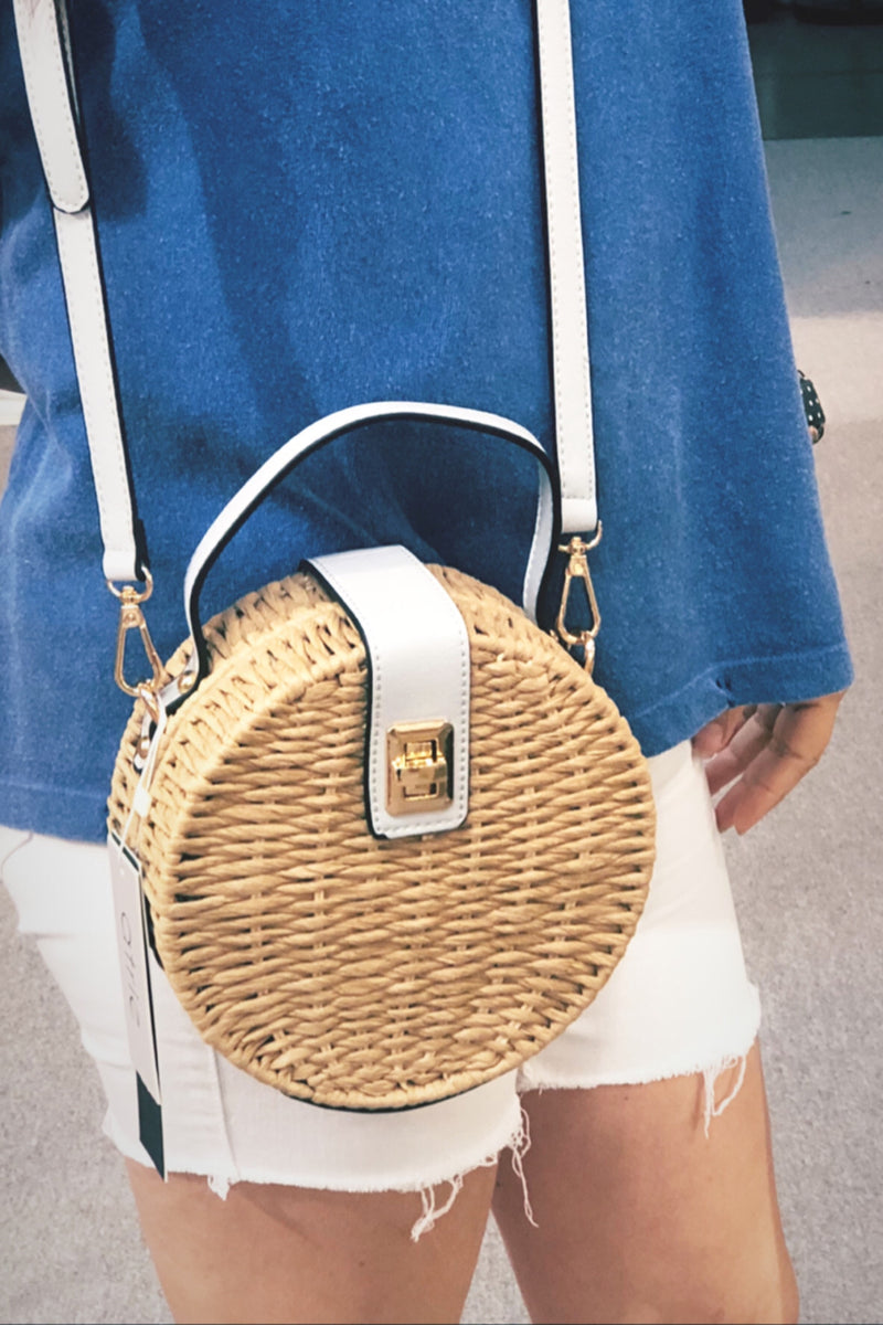 Straw shoulder bag in blue grey