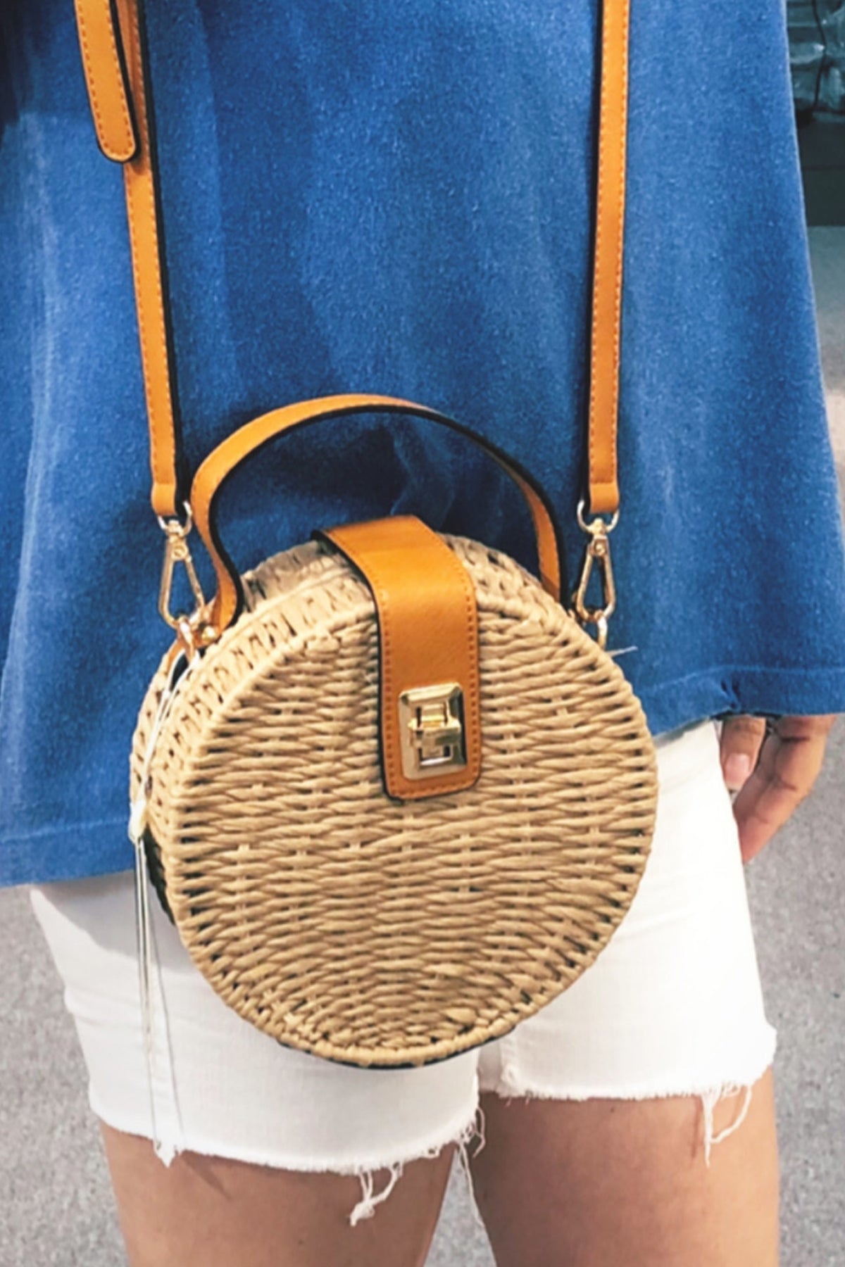 Bettina Straw Shoulder Bag in Brown